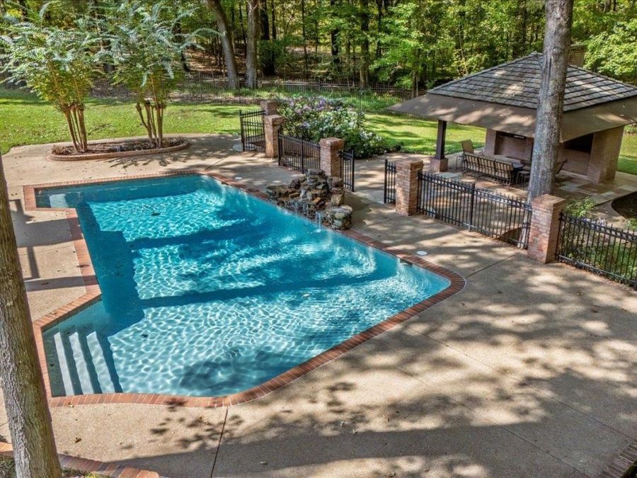 Property Image 39