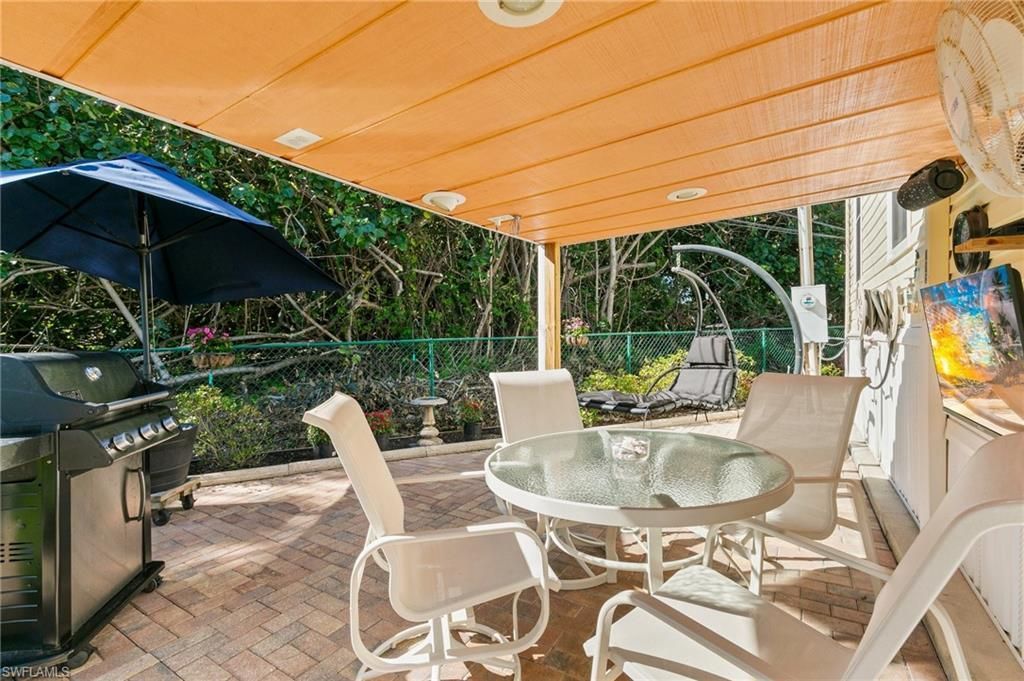 20670 River Dr, Estero, FL 33928 Photo