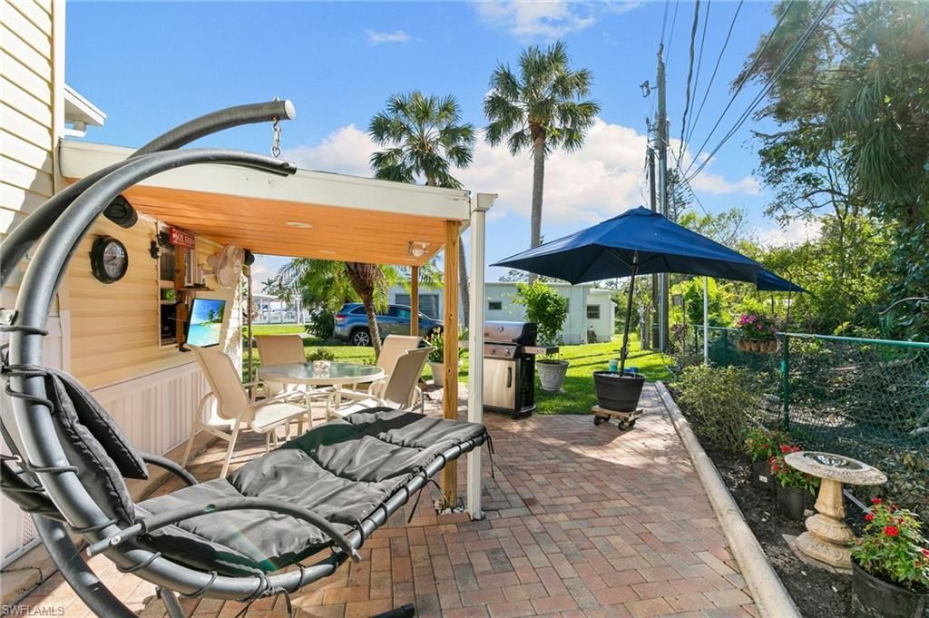 20670 River Dr, Estero, FL 33928 Photo