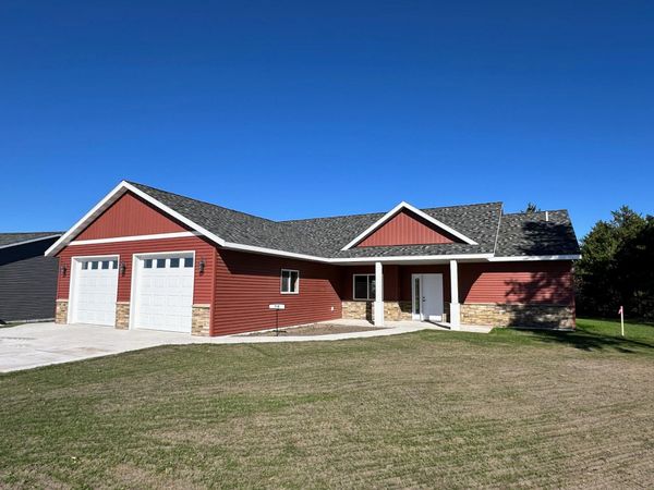 710 11th Street NW, Perham, MN 56573