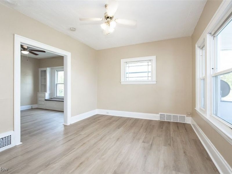 4233 Valley Road, Cleveland, OH 44109 Photo 19