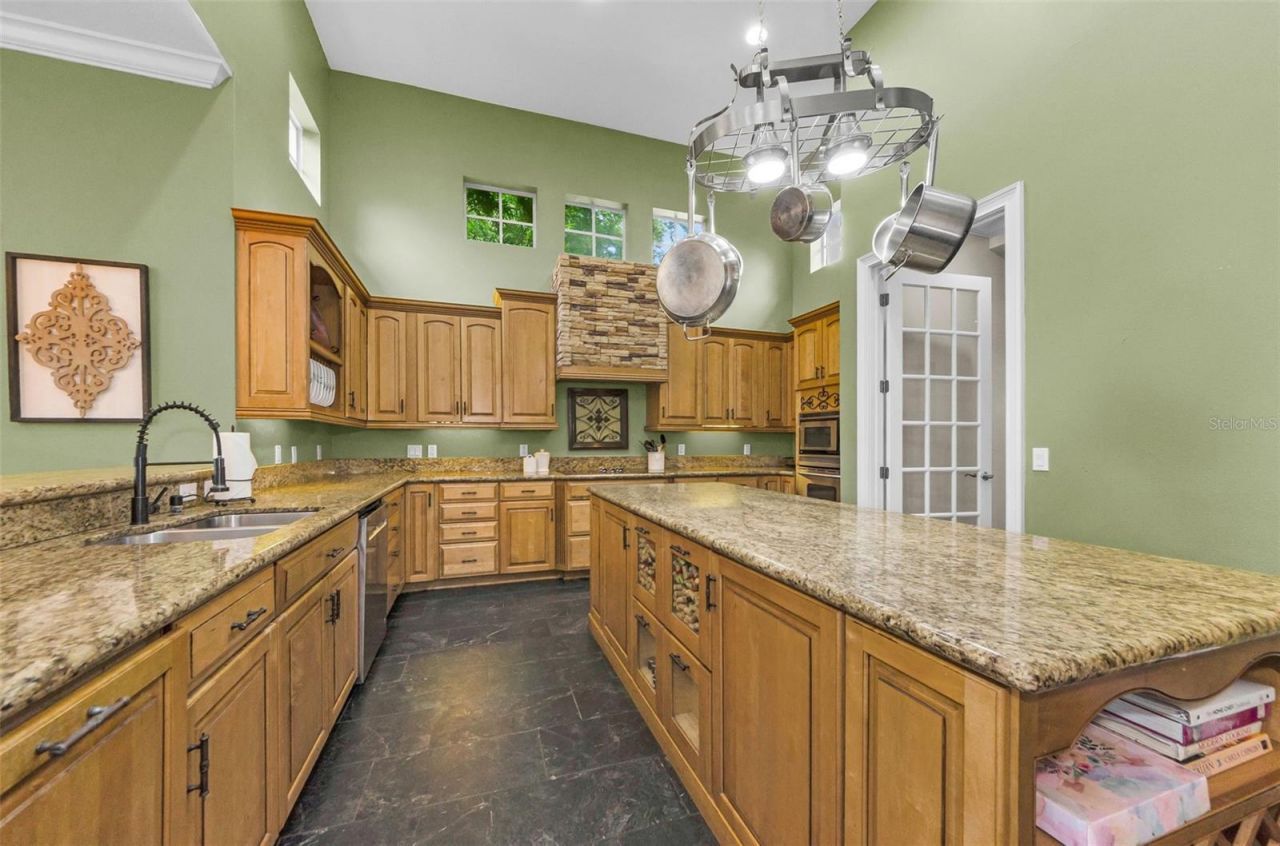 3143 Pineview Drive, Holiday, FL 34691 Photo