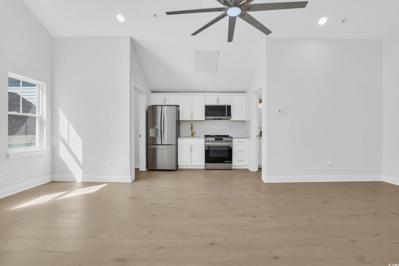 3385 Pampas Dr. Photo 38