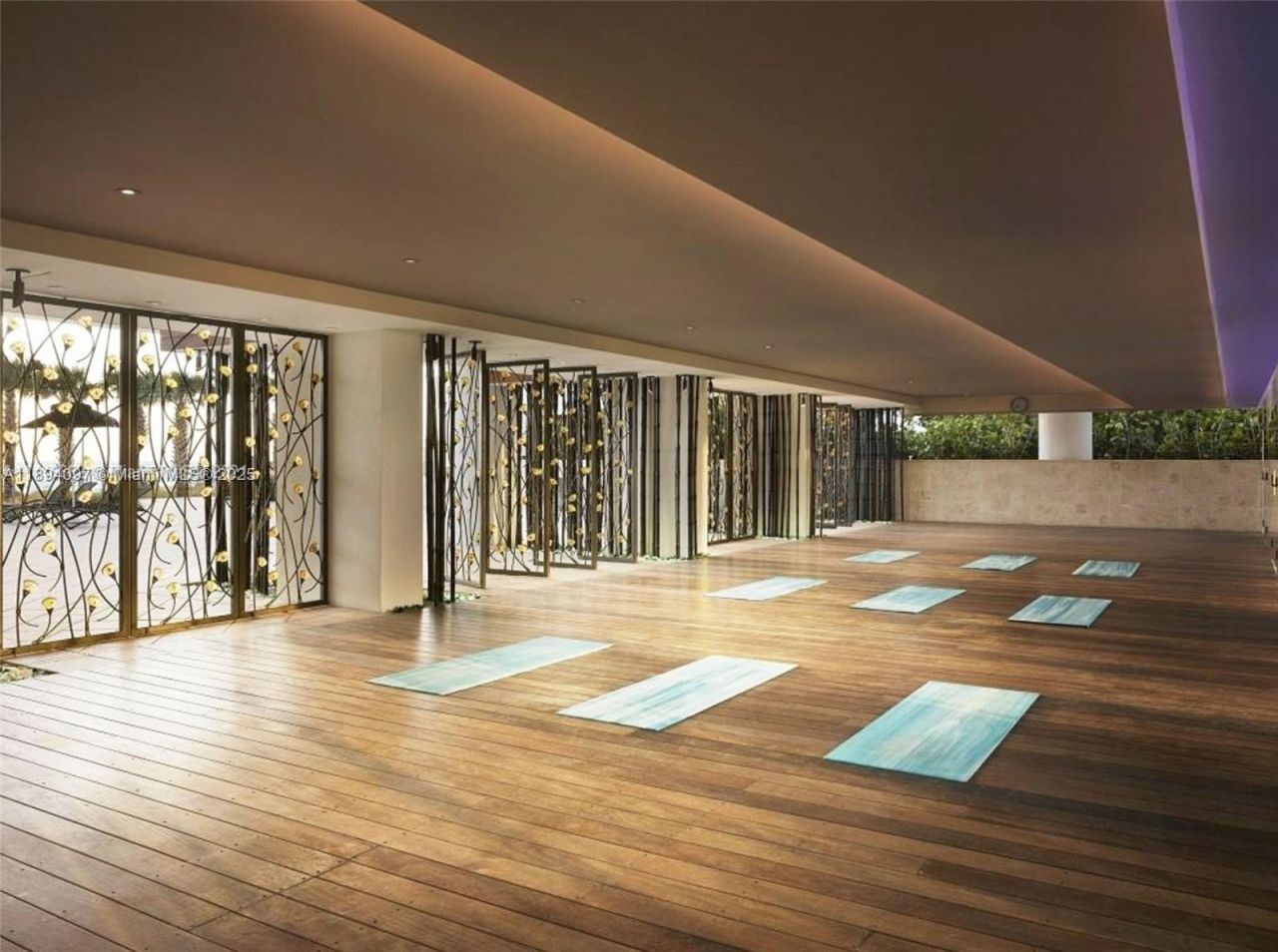 6801 Collins Ave, Unit 1101, Miami Beach, FL 33141 Photo