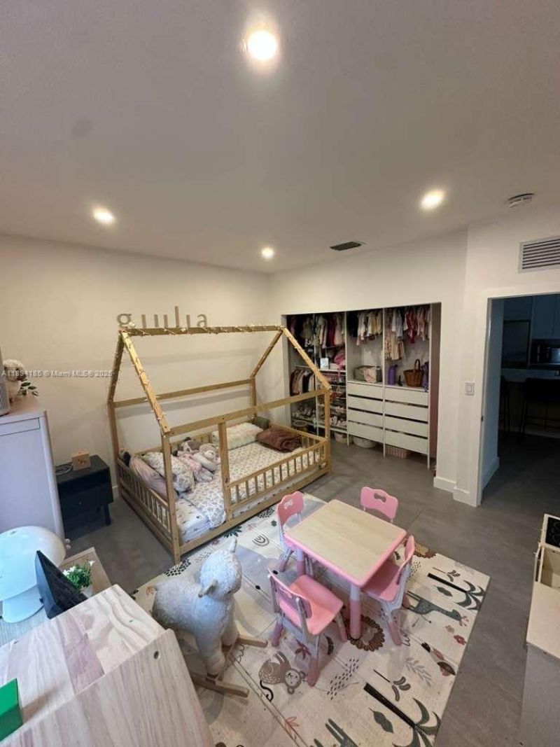 1854 SW 17th St, Miami, FL 33145 Photo