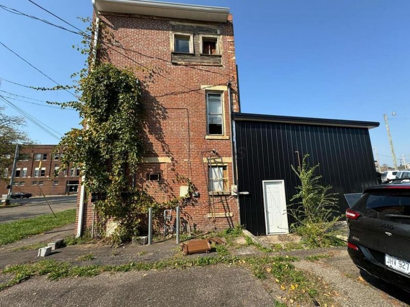 122-124 Pennsylvania Avenue, Wellston, OH 45692 Photo 11