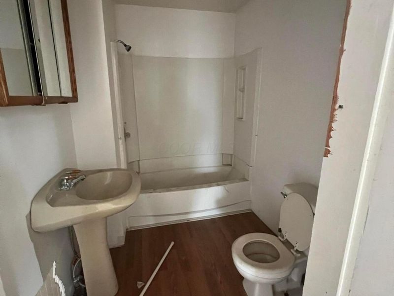 122-124 Pennsylvania Avenue, Wellston, OH 45692 Photo 14