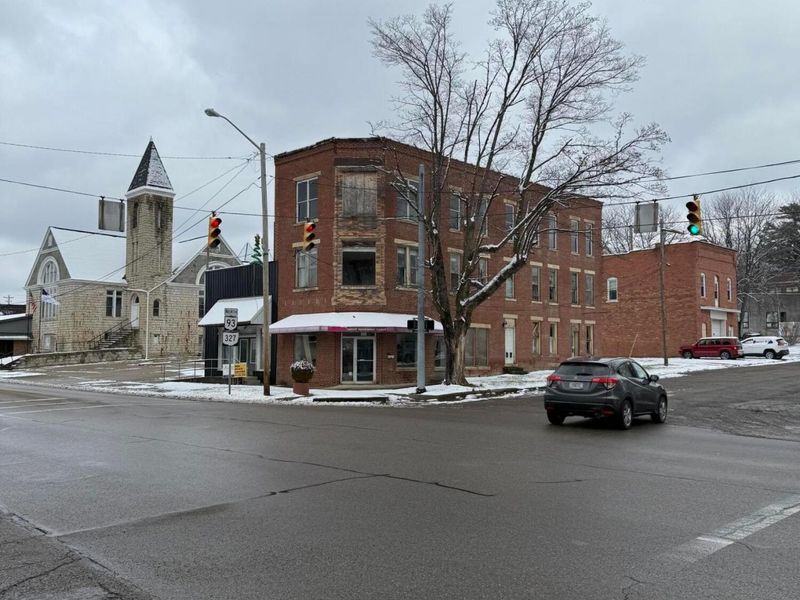 122-124 Pennsylvania Avenue, Wellston, OH 45692 Photo 4