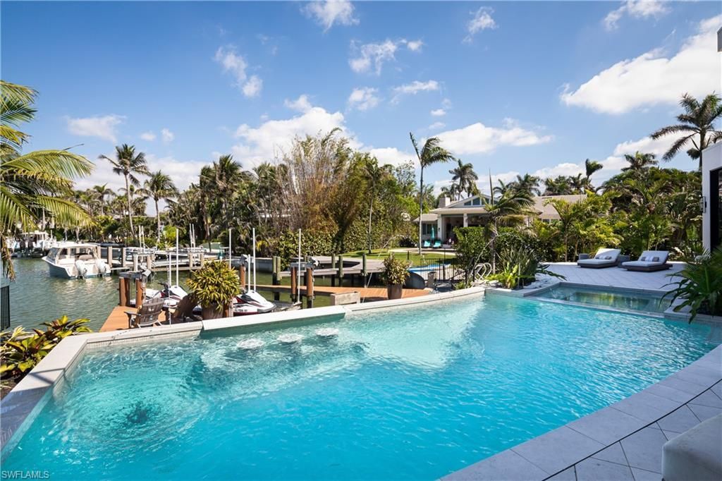 441 Mooring Line Dr, Naples, FL 34102 Photo