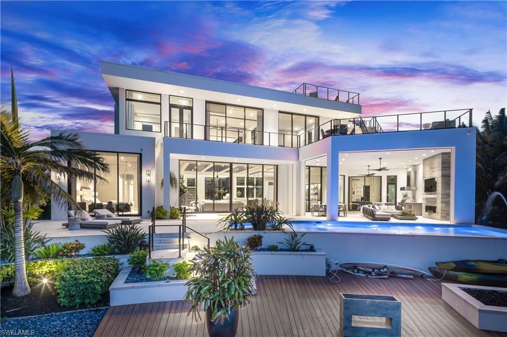 441 Mooring Line Dr, Naples, FL 34102 Photo