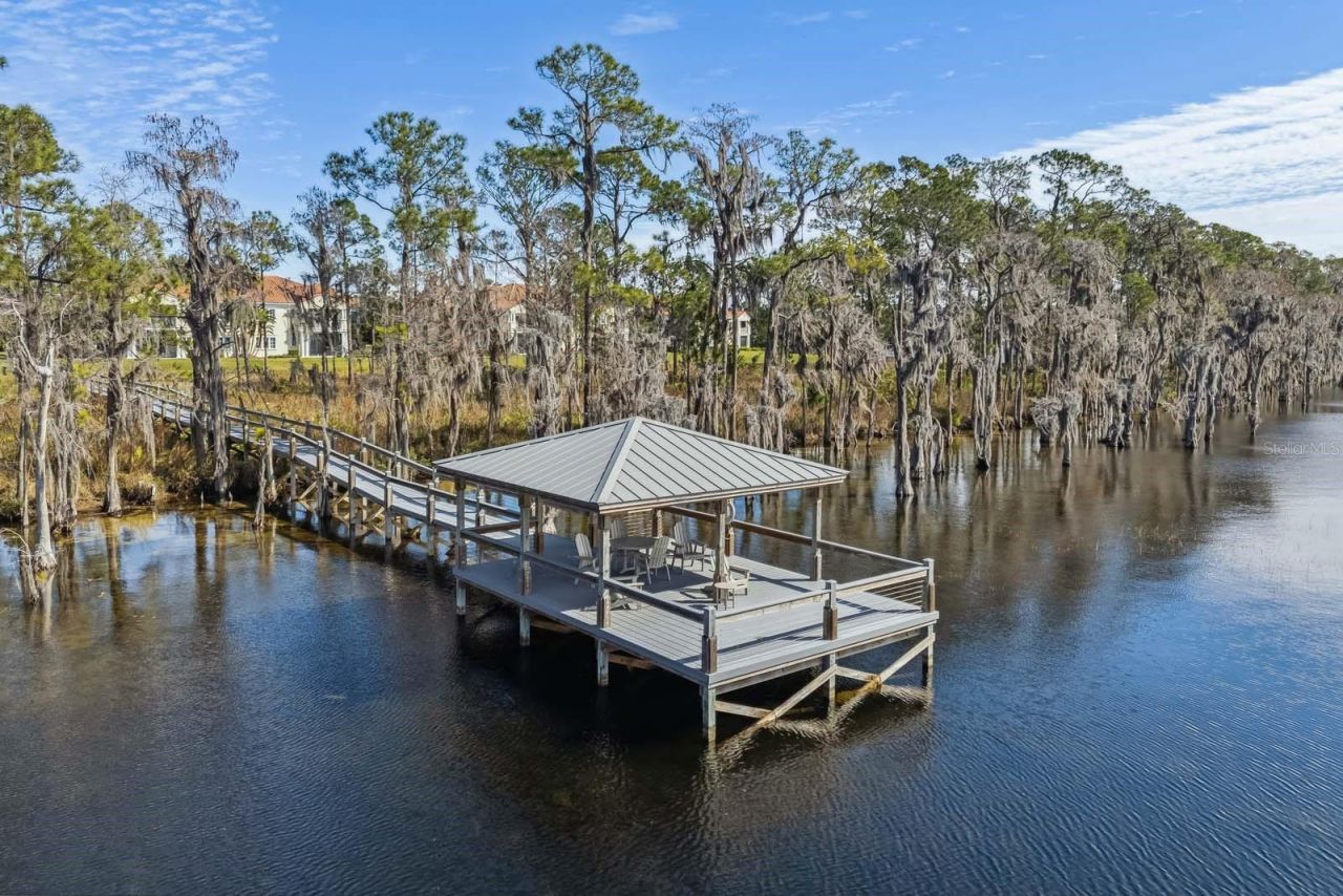 10339 Kensington Shore Drive, Unit J-202, Orlando, FL 32827 Photo