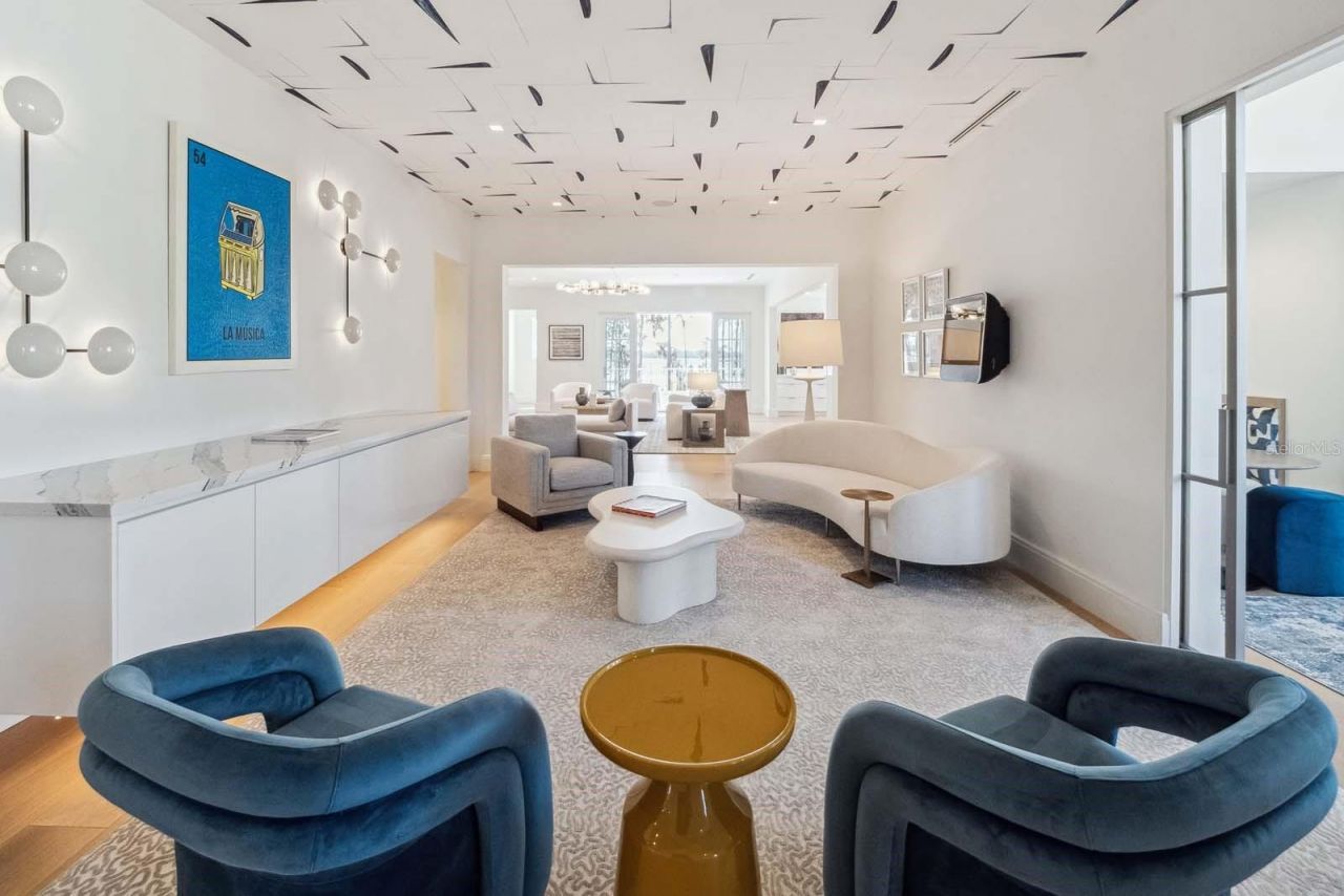 10339 Kensington Shore Drive, Unit J-202, Orlando, FL 32827 Photo