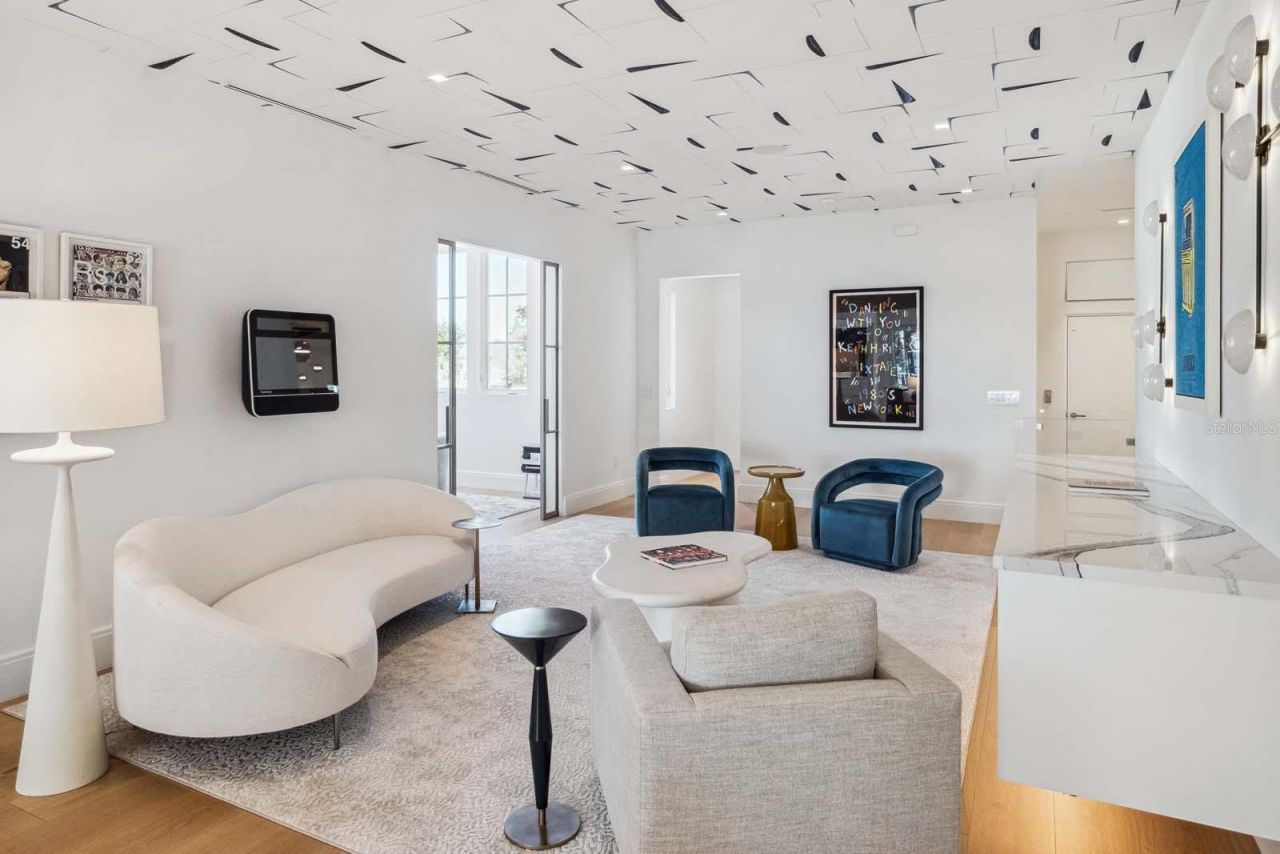 10339 Kensington Shore Drive, Unit J-202, Orlando, FL 32827 Photo