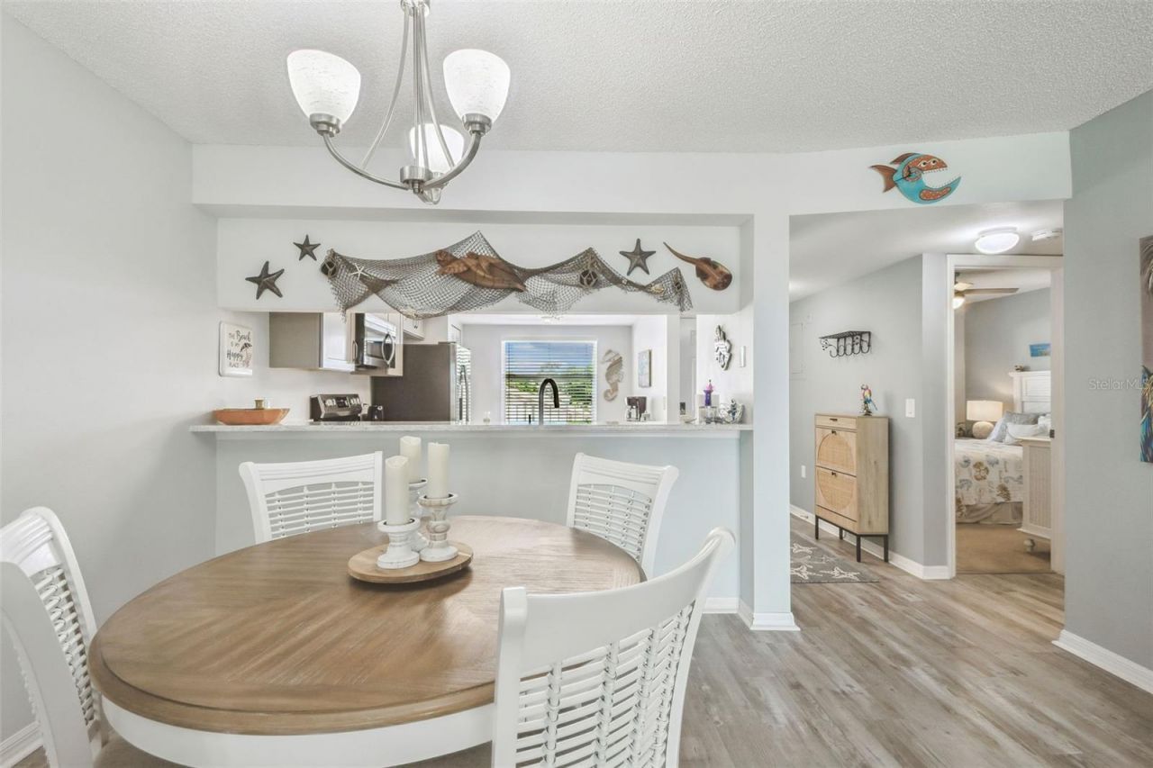 7301 29th Ave Dr W, Unit 202, Bradenton, FL 34209 Photo