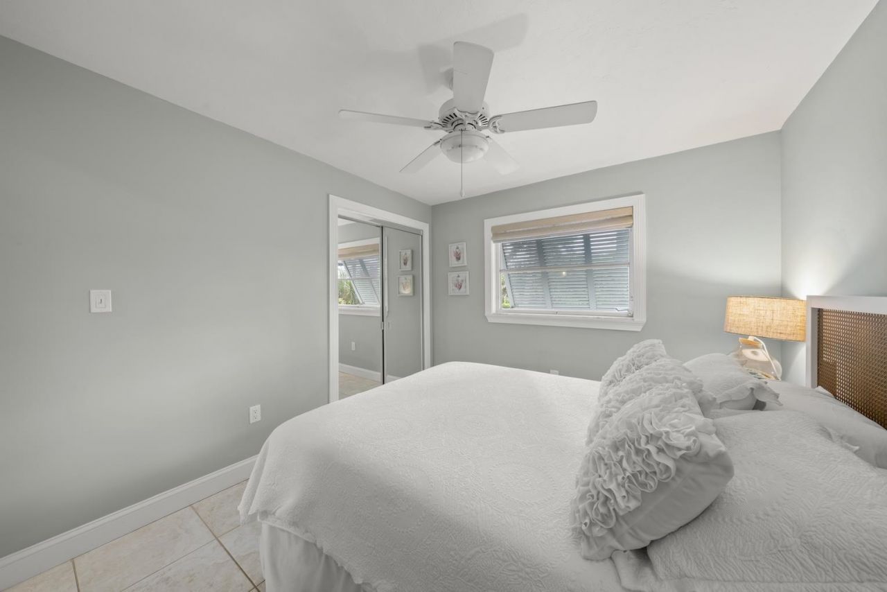 513 Rabbit Rd, Sanibel, FL 00000 Photo