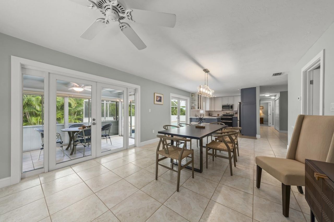 513 Rabbit Rd, Sanibel, FL 00000 Photo