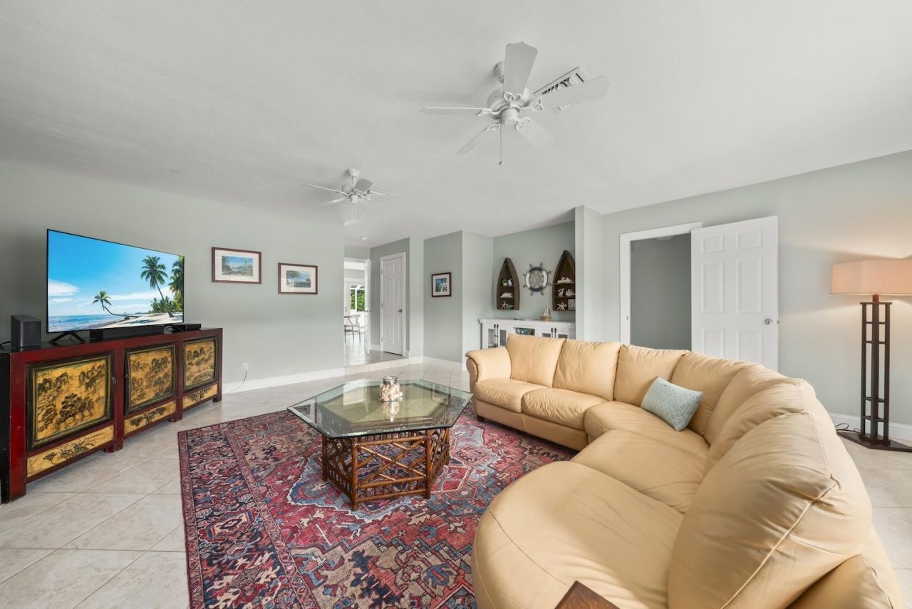 513 Rabbit Rd, Sanibel, FL 00000 Photo
