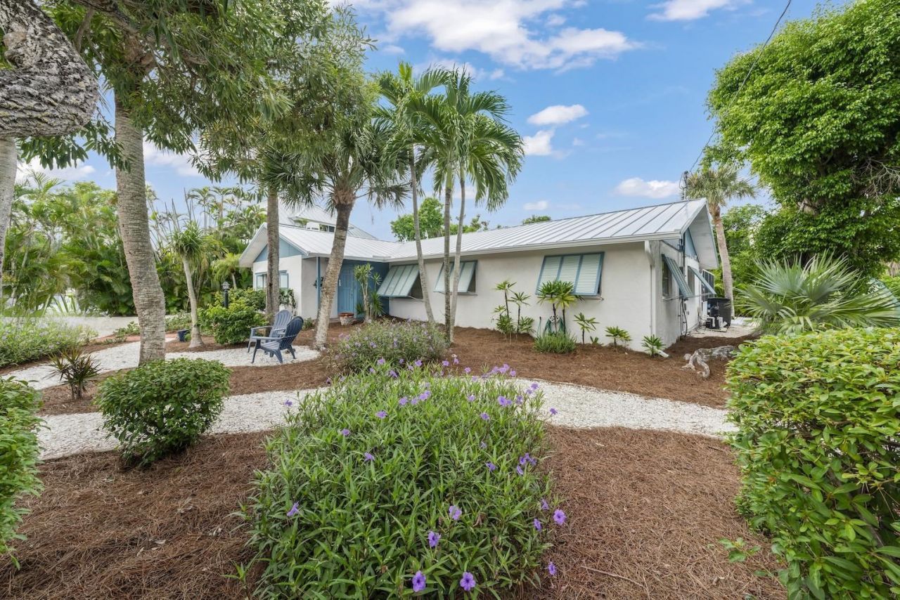 513 Rabbit Rd, Sanibel, FL 00000 Photo