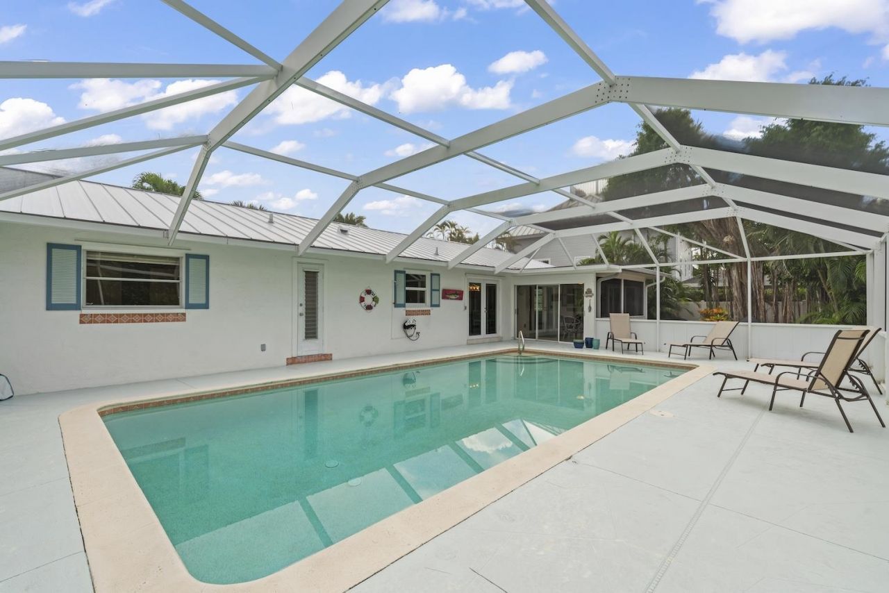 513 Rabbit Rd, Sanibel, FL 00000 Photo