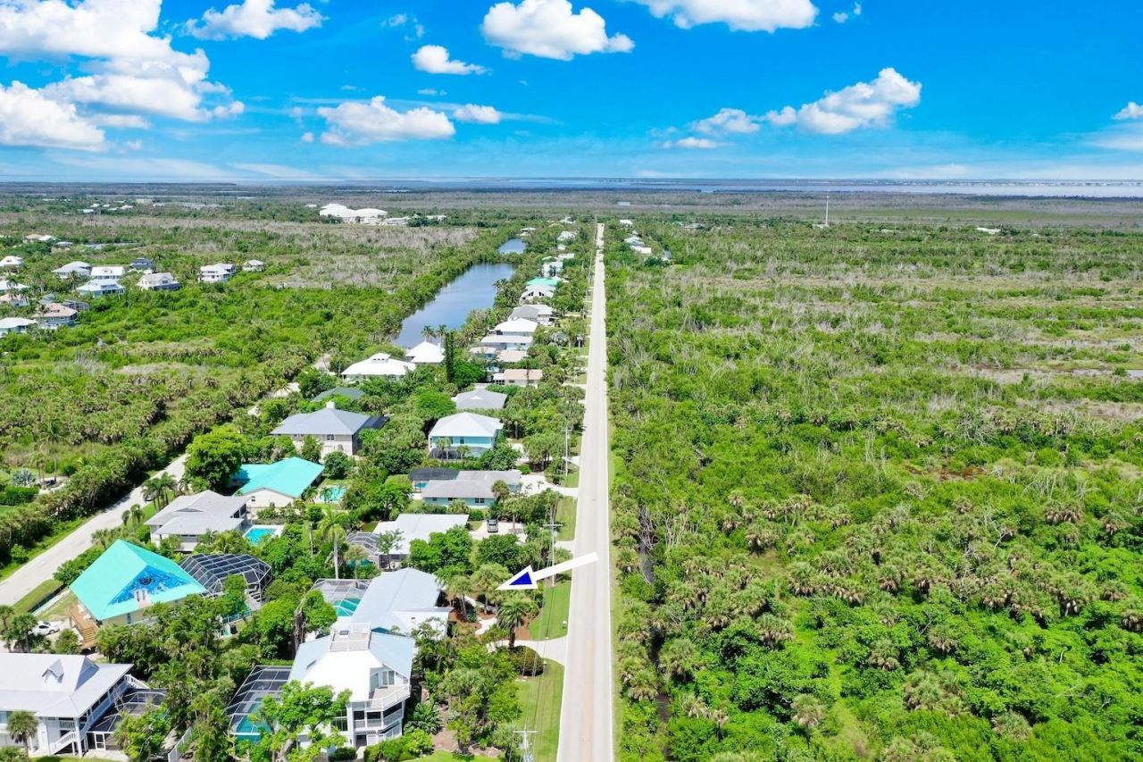 513 Rabbit Rd, Sanibel, FL 00000 Photo
