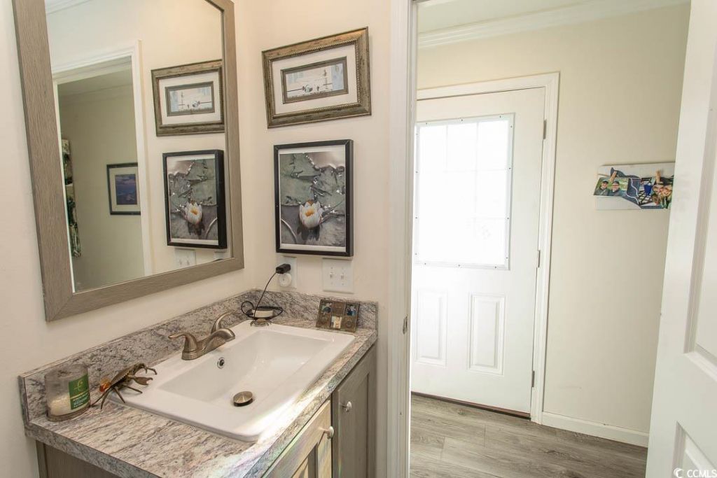 2737 Capricorn Dr. Photo 25