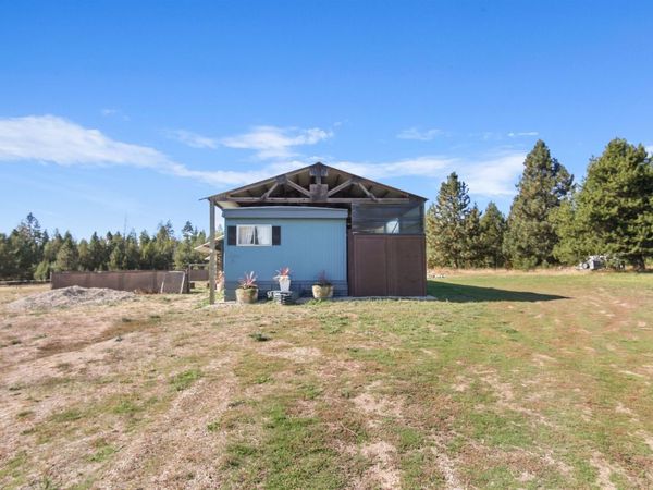 503 W Bridges Rd, Deer Park, WA 99006