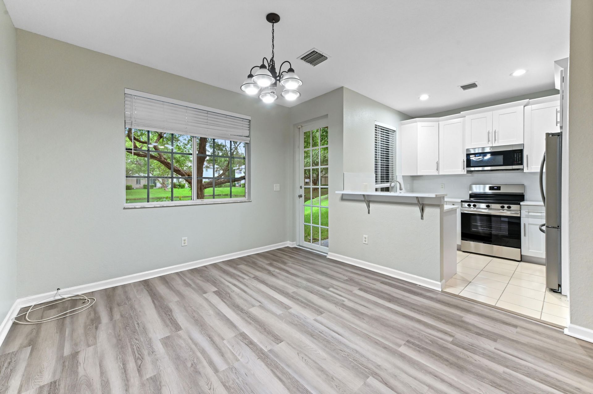 975 Tortuga Lane, Riviera Beach, FL 33404 Photo