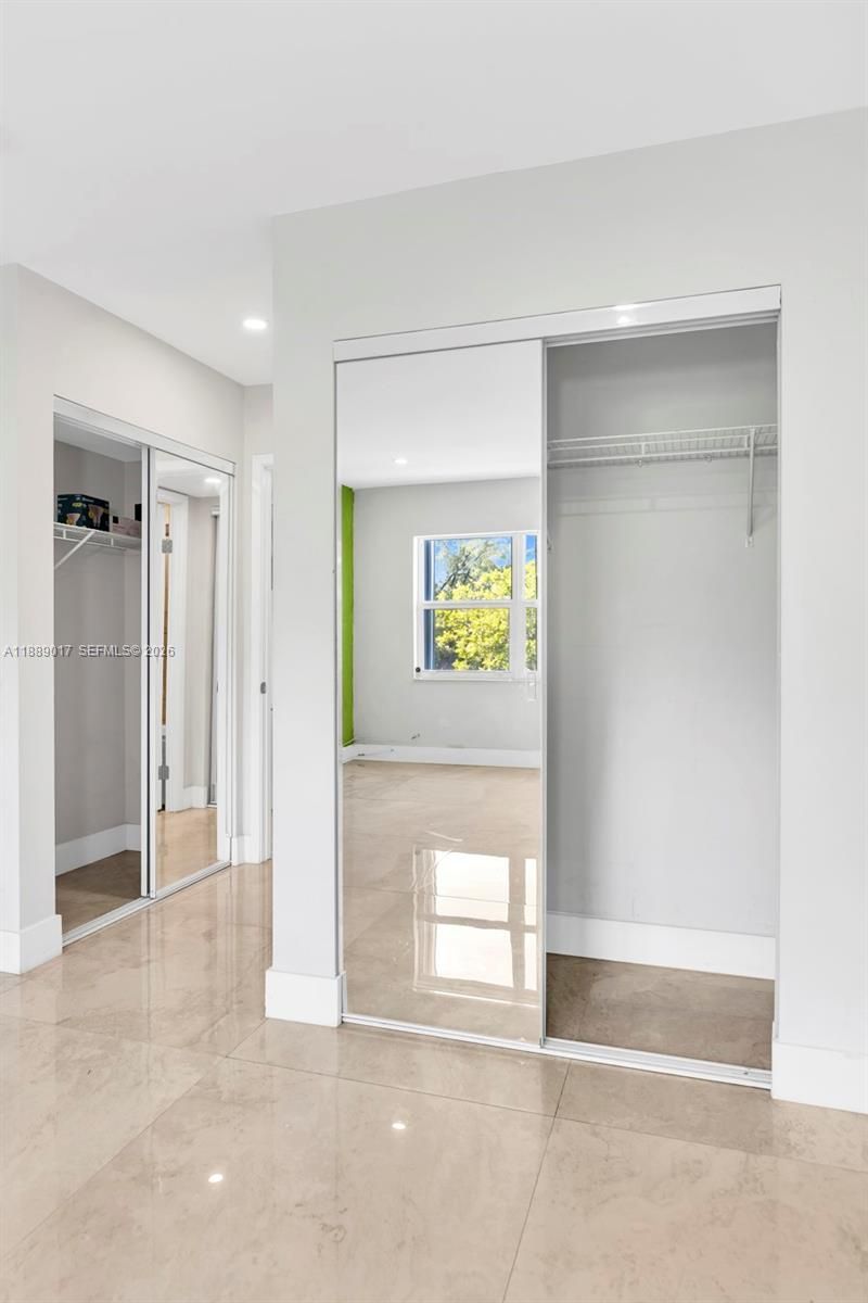 300 Diplomat Pkwy, Unit 204, Hallandale Beach, FL 33009 Photo