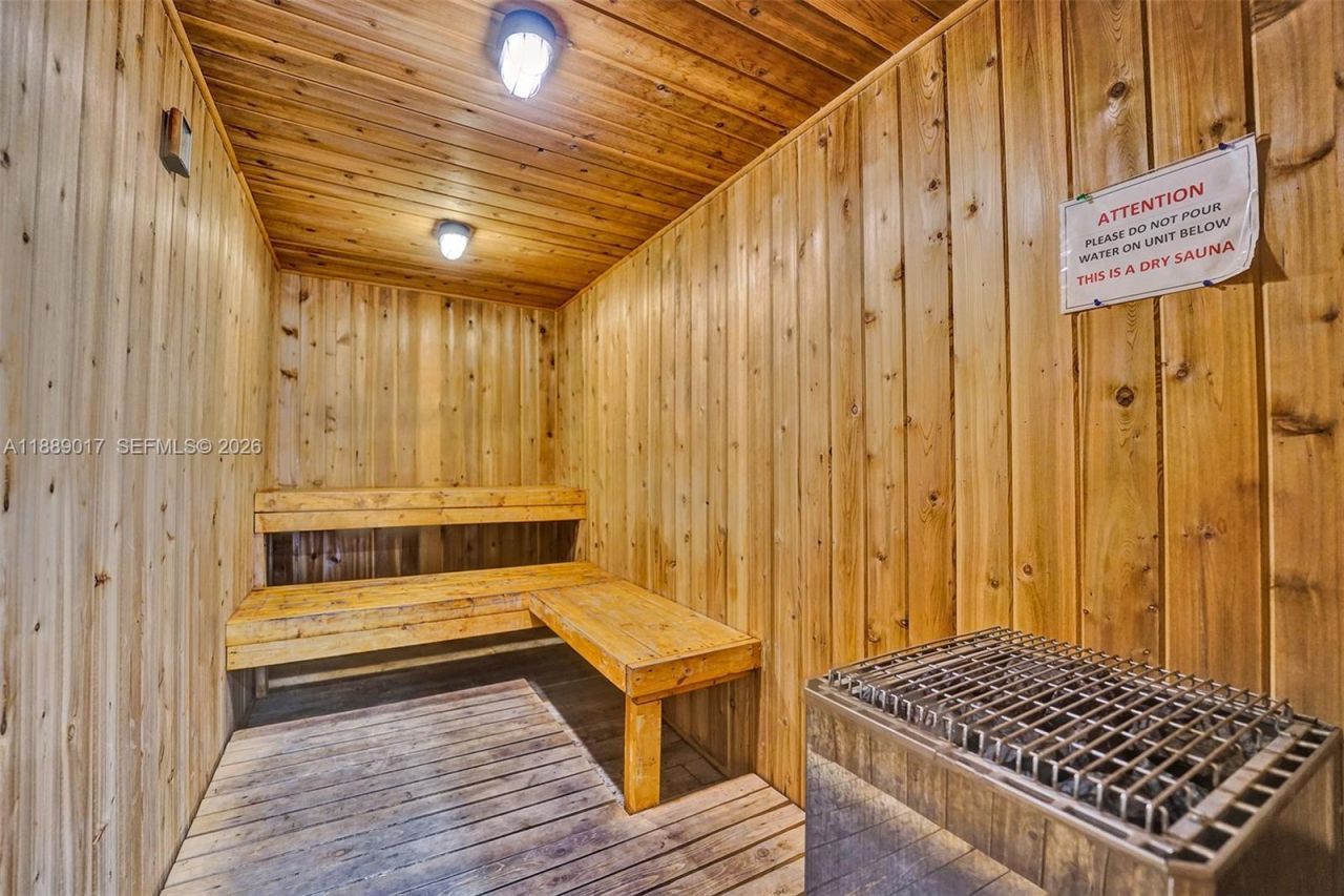 300 Diplomat Pkwy, Unit 204, Hallandale Beach, FL 33009 Photo