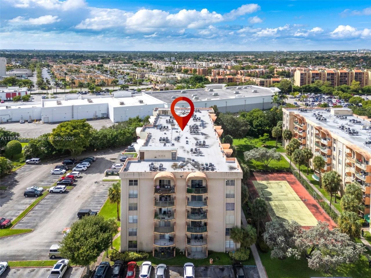 9310 Fontainebleau Blvd, Unit 201, Miami, FL 33172 Photo