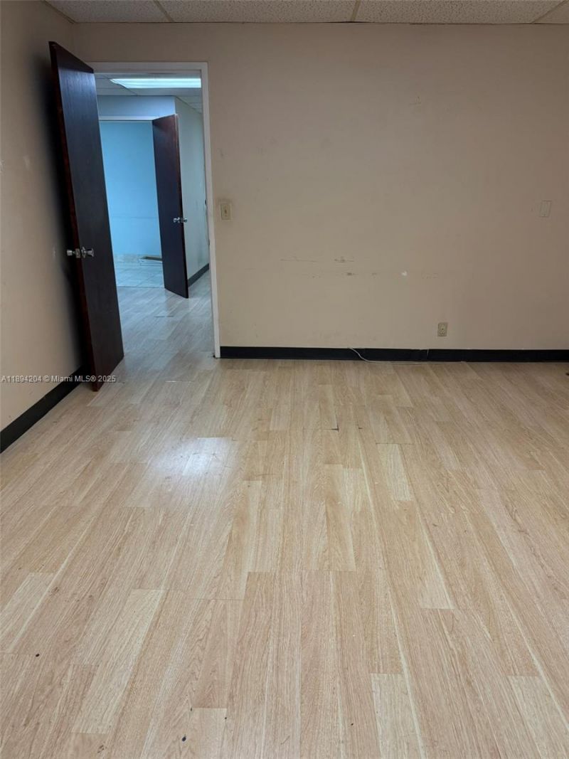 299 Alhambra Cir, Unit 218, Coral Gables, FL 33134 Photo