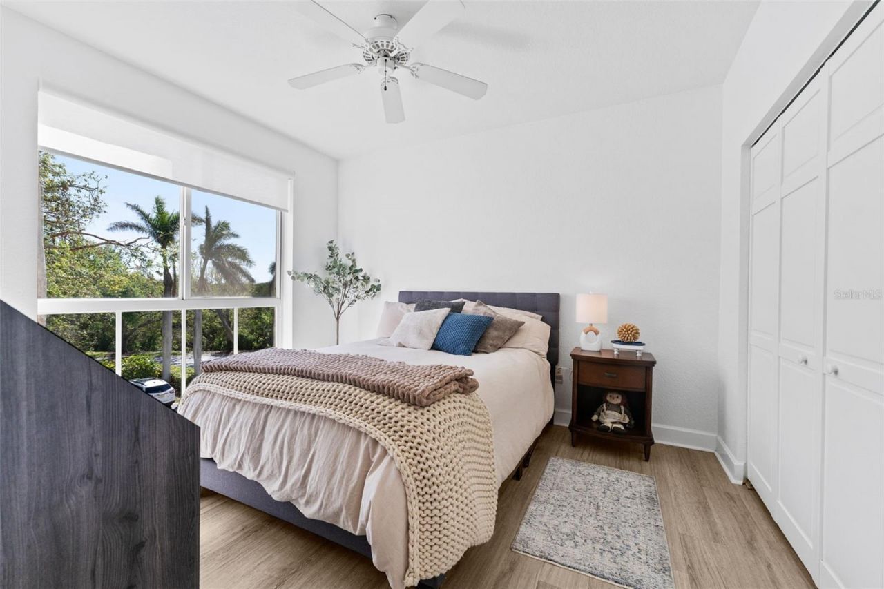 4750 Dolphin Cay Lane S, Unit 209, Saint Petersburg, FL 33711 Photo