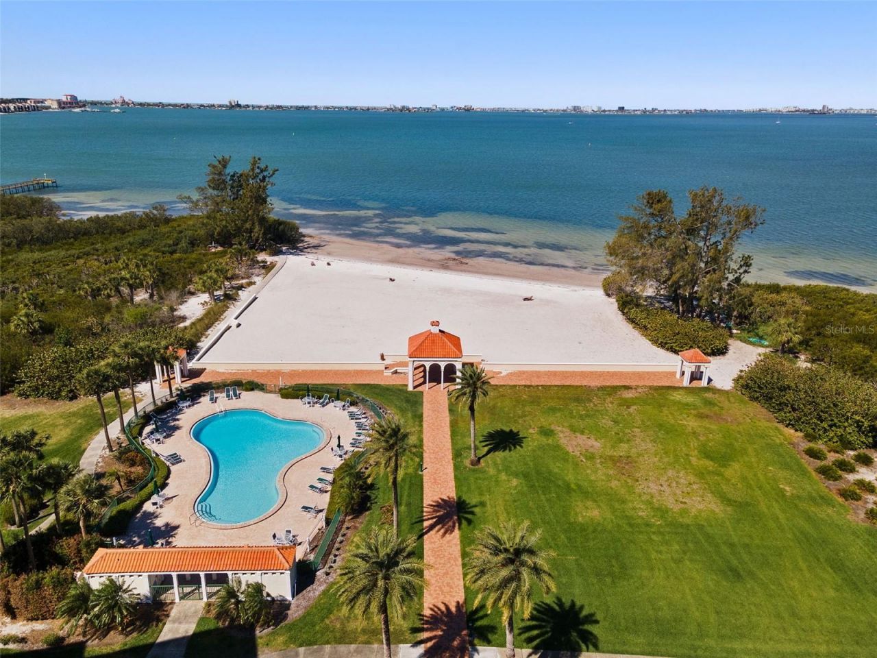 4750 Dolphin Cay Lane S, Unit 209, Saint Petersburg, FL 33711 Photo