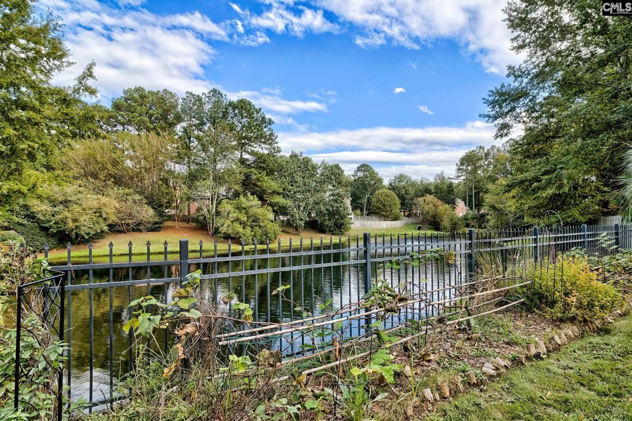 1 Alverston Court Photo 19