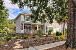 1 Alverston Court photo 4