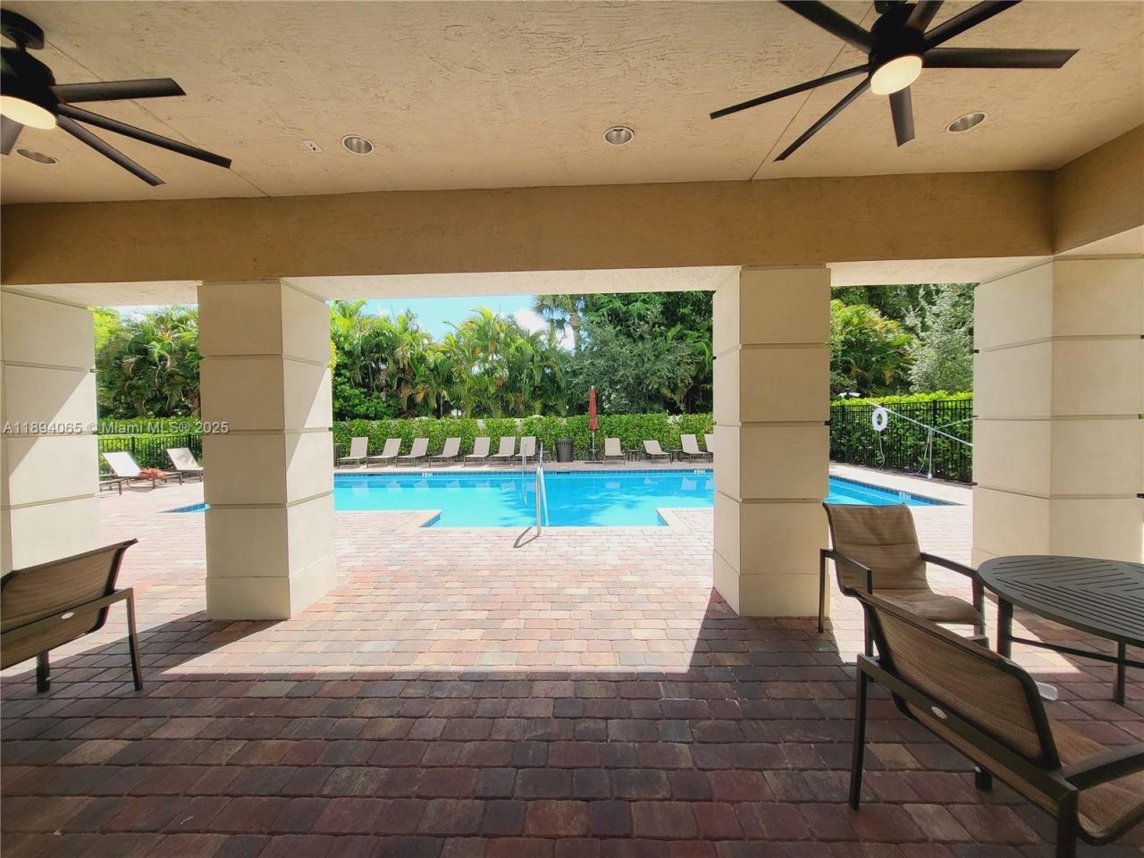 2820 Troubadour St, Palm Springs, FL 33406 Photo
