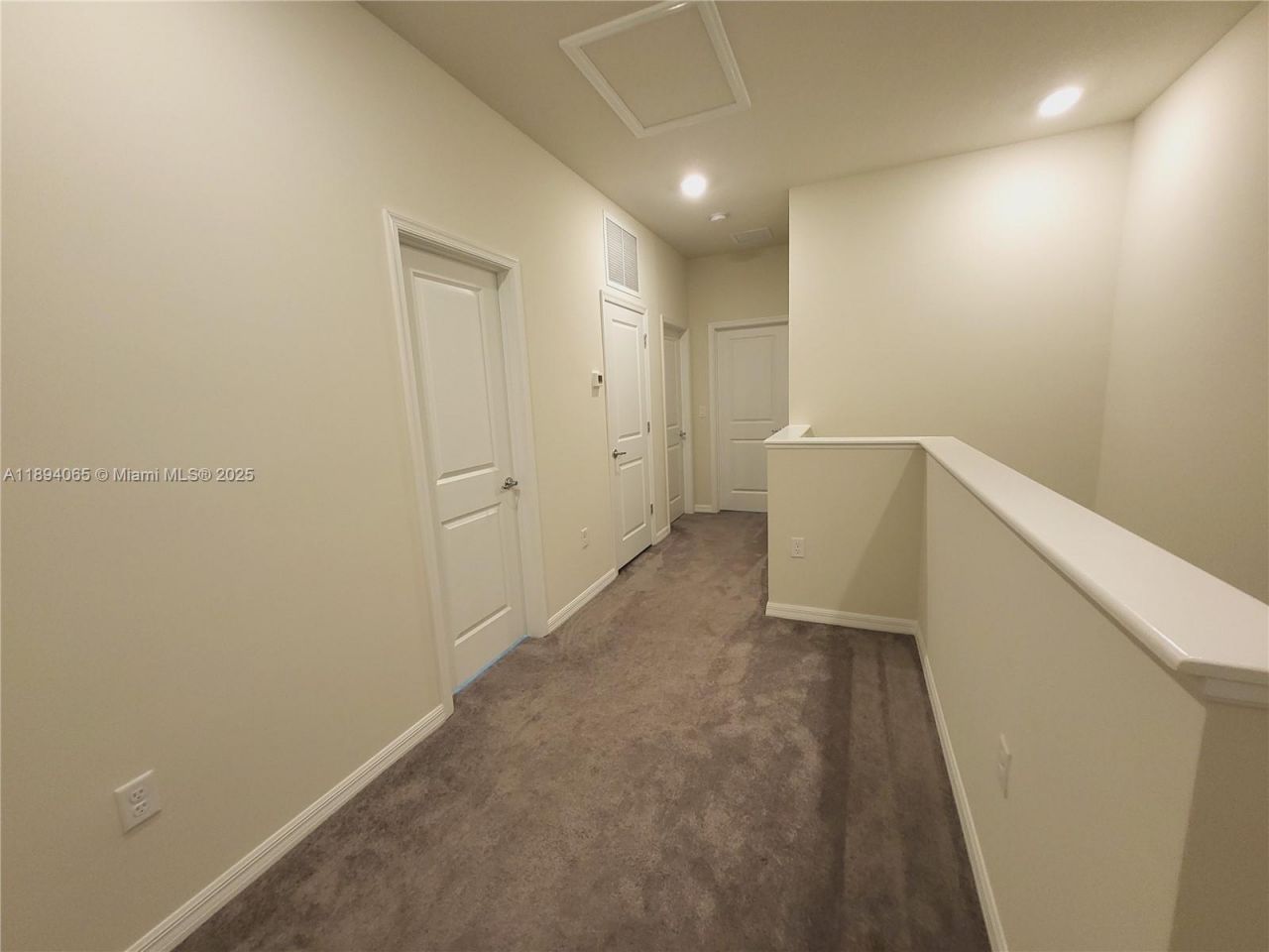 2820 Troubadour St, Palm Springs, FL 33406 Photo