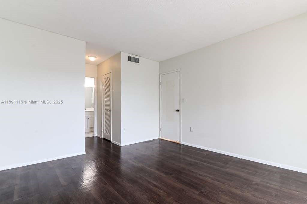 1351 NE Miami Gardens Dr, Unit 1001E, Miami, FL 33179 Photo