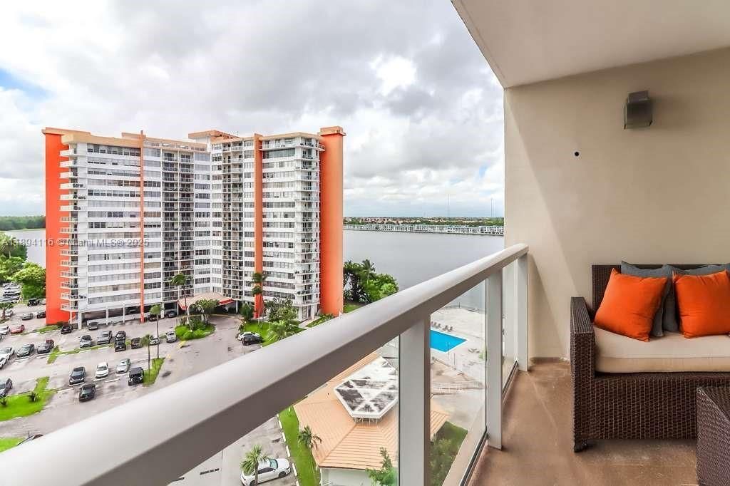 1351 NE Miami Gardens Dr, Unit 1001E, Miami, FL 33179 Photo