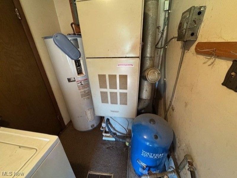 14895 Gar Highway, Chardon, OH 44024 Photo 13