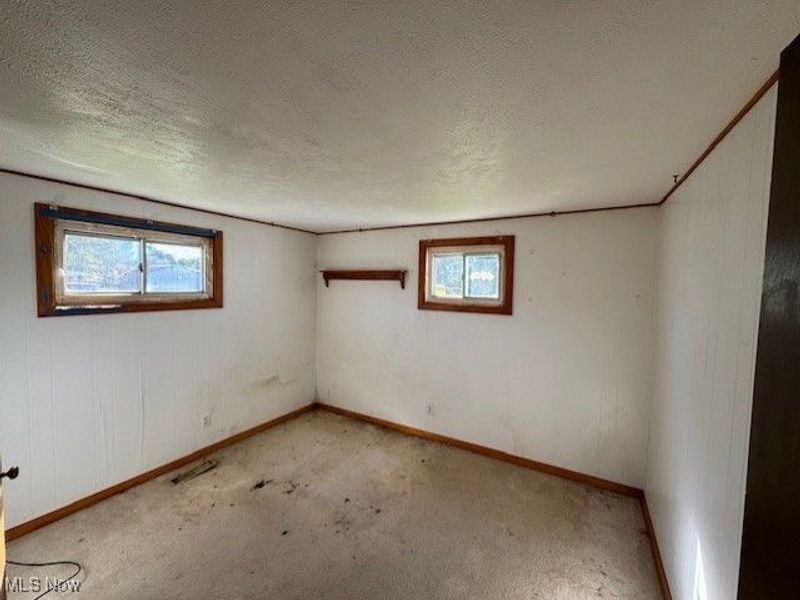 14895 Gar Highway, Chardon, OH 44024 Photo 9