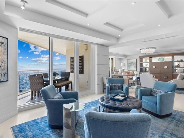 11125 Gulf Shore DR, Unit 701, NAPLES, FL 34108