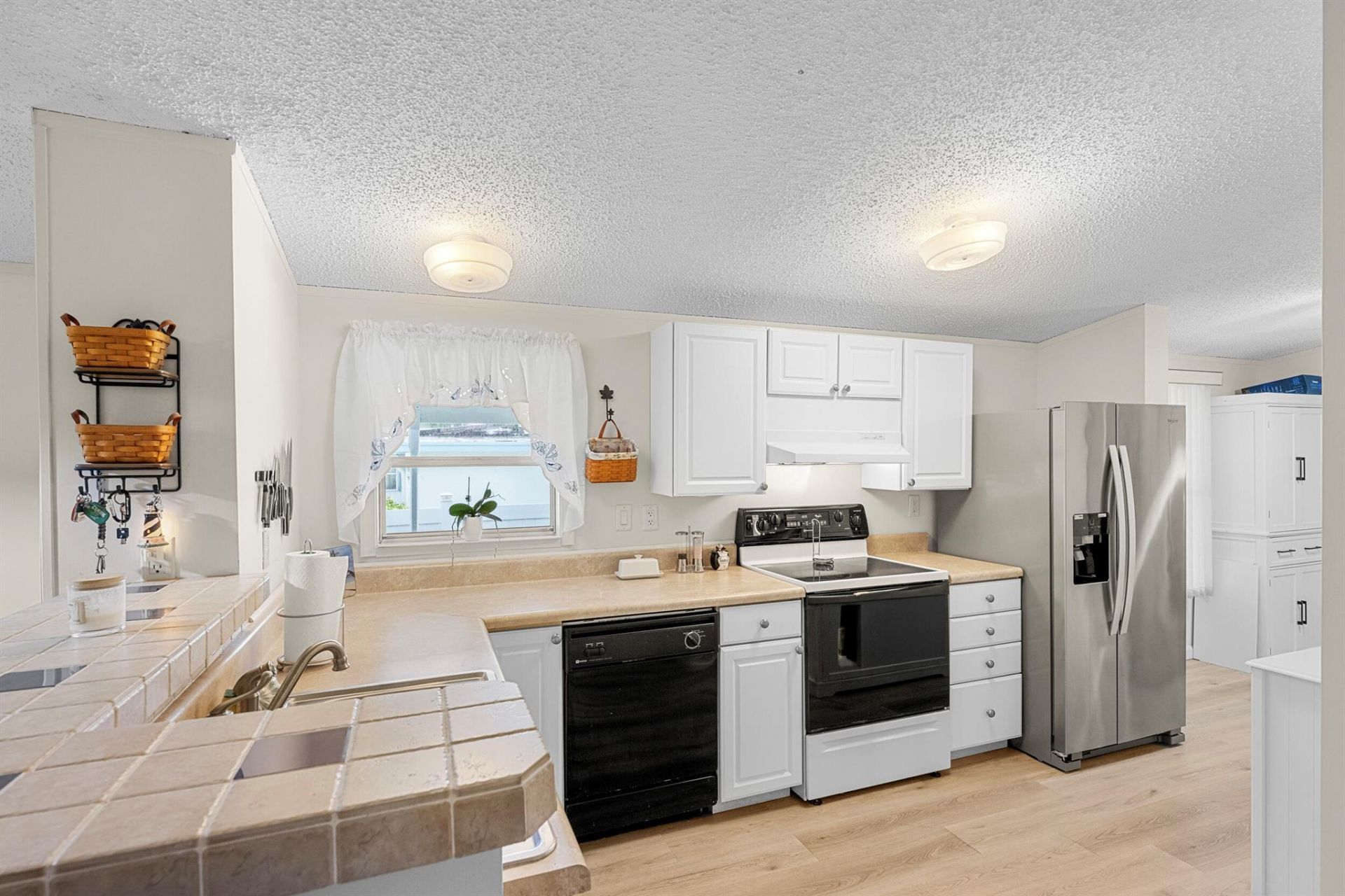 8199 SE Eagle Avenue, Hobe Sound, FL 33455 Photo