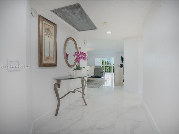 1704 Andros Isle, Unit B4, Coconut Creek, FL 33066