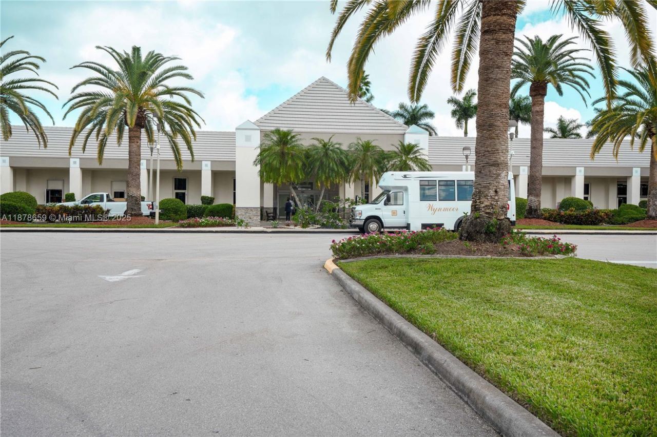 1704 Andros Isle, Unit B4, Coconut Creek, FL 33066 Photo