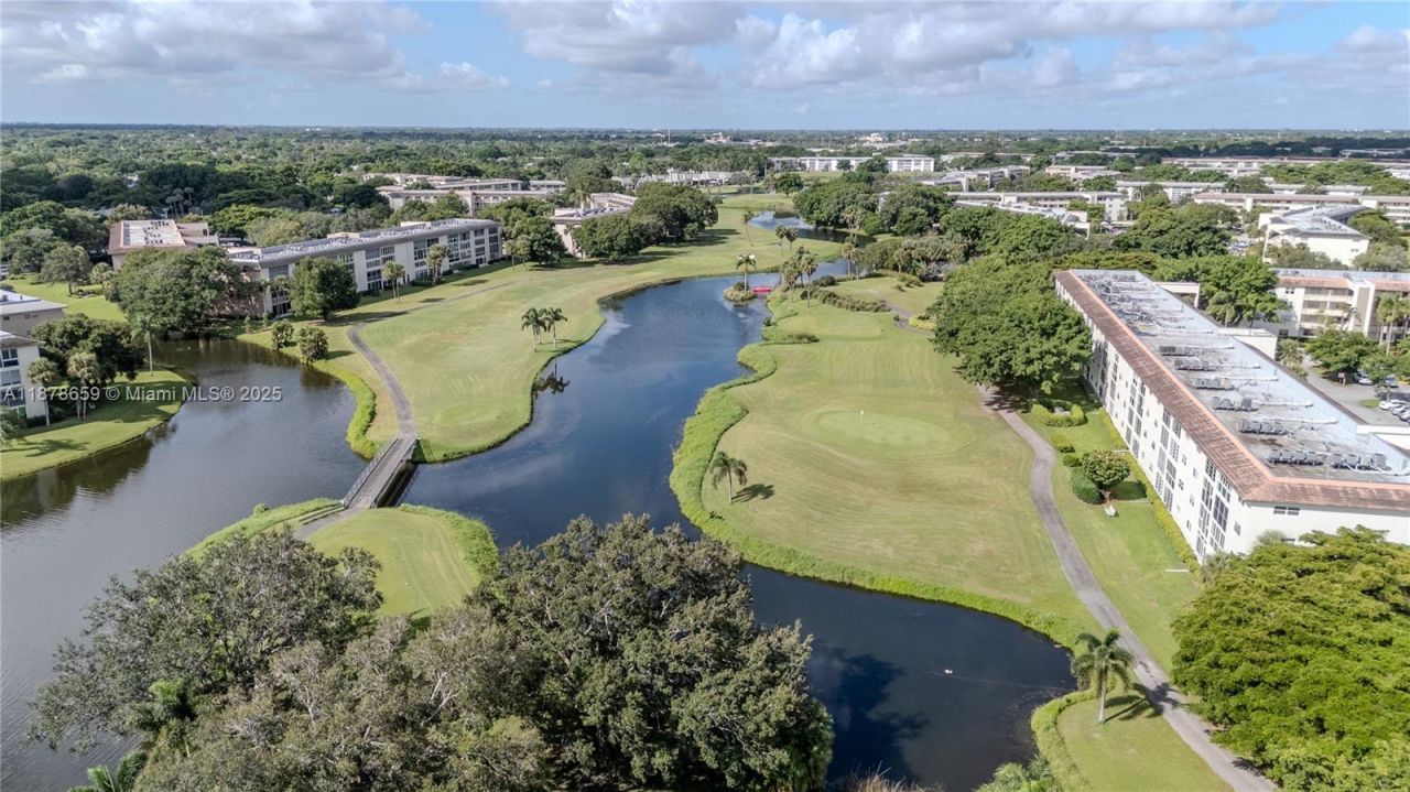 1704 Andros Isle, Unit B4, Coconut Creek, FL 33066 Photo