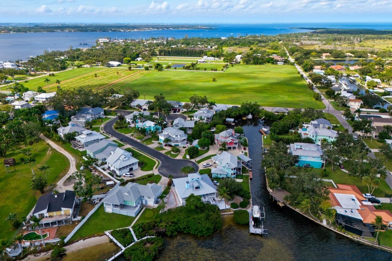 1528 43rd Avenue Drive W, Palmetto, FL 34221 Photo