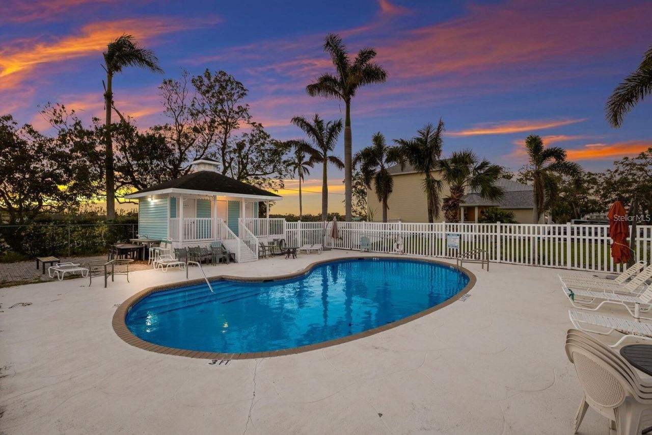 1528 43rd Avenue Drive W, Palmetto, FL 34221 Photo