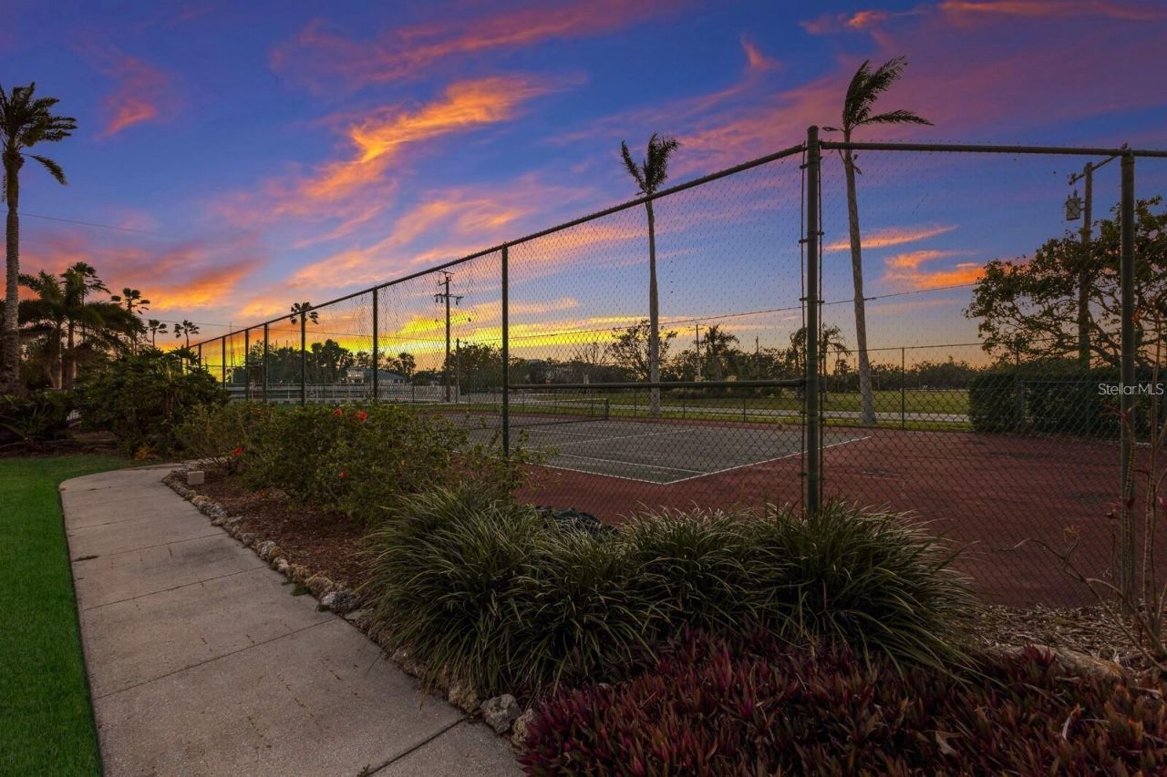 1528 43rd Avenue Drive W, Palmetto, FL 34221 Photo