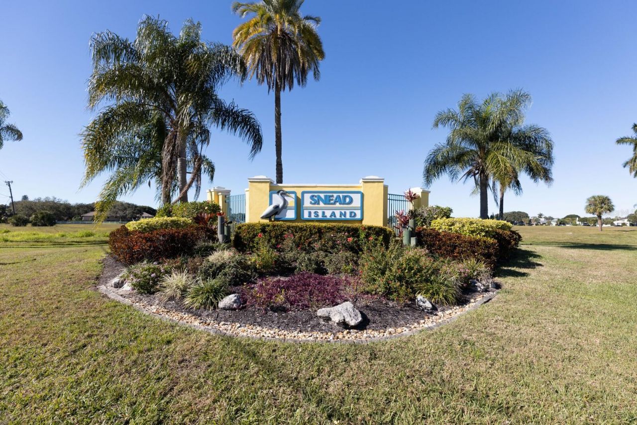 1528 43rd Avenue Drive W, Palmetto, FL 34221 Photo